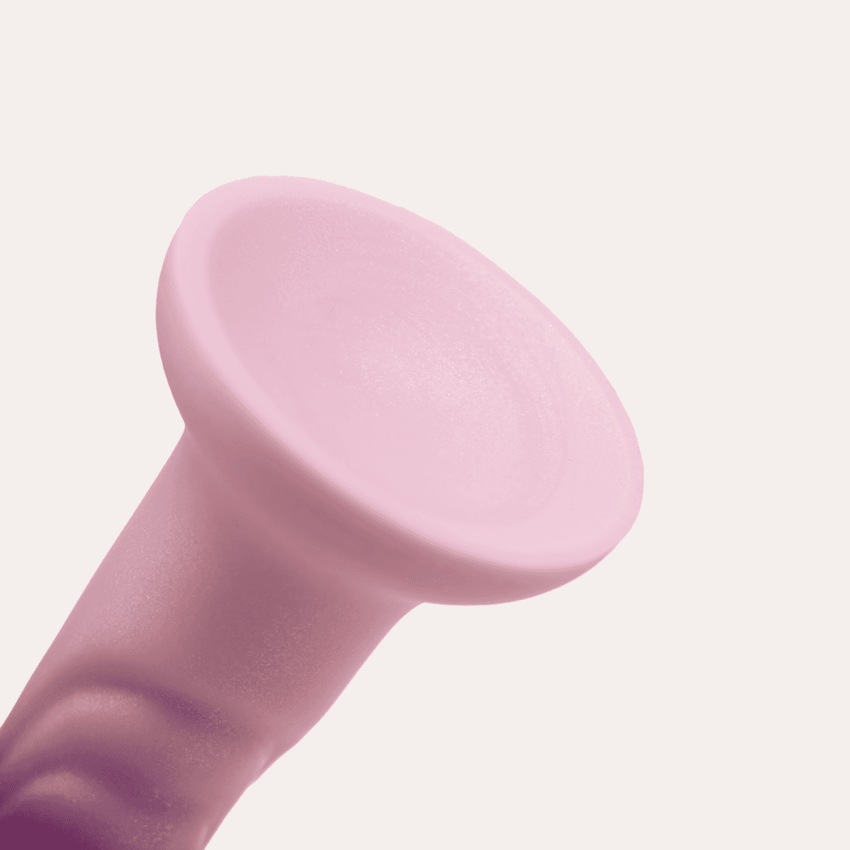Dildo de Silicona Afrodita 15 cm - La Maleta Rosada Consolador para Arnés