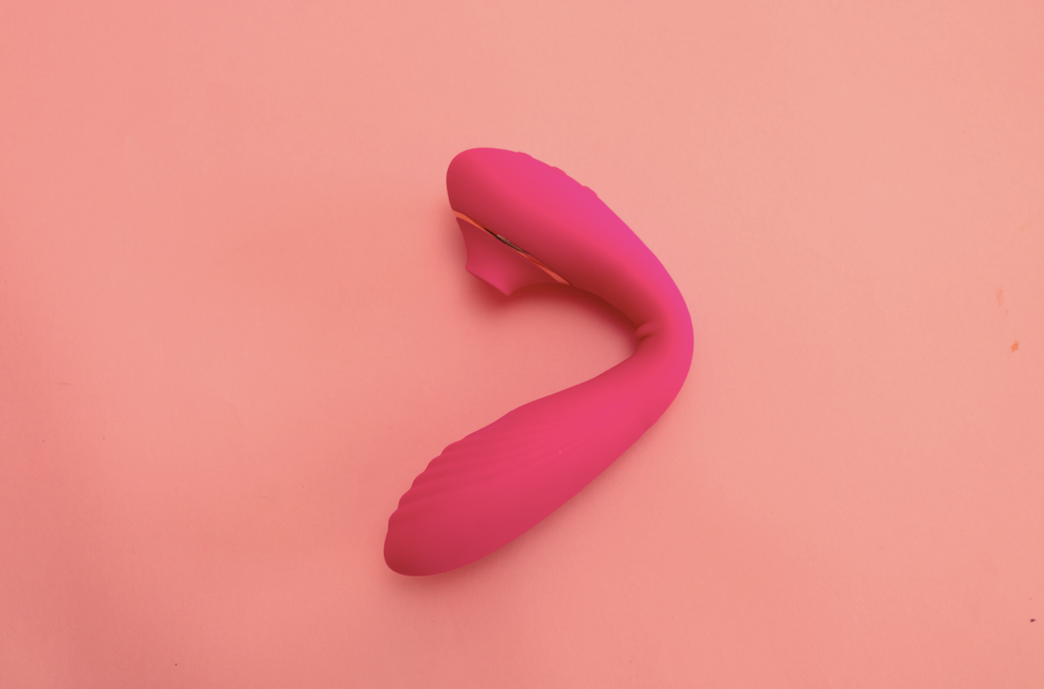 Vibrador y Succionador CLITO - La Maleta Rosada Juguetes Eróticos